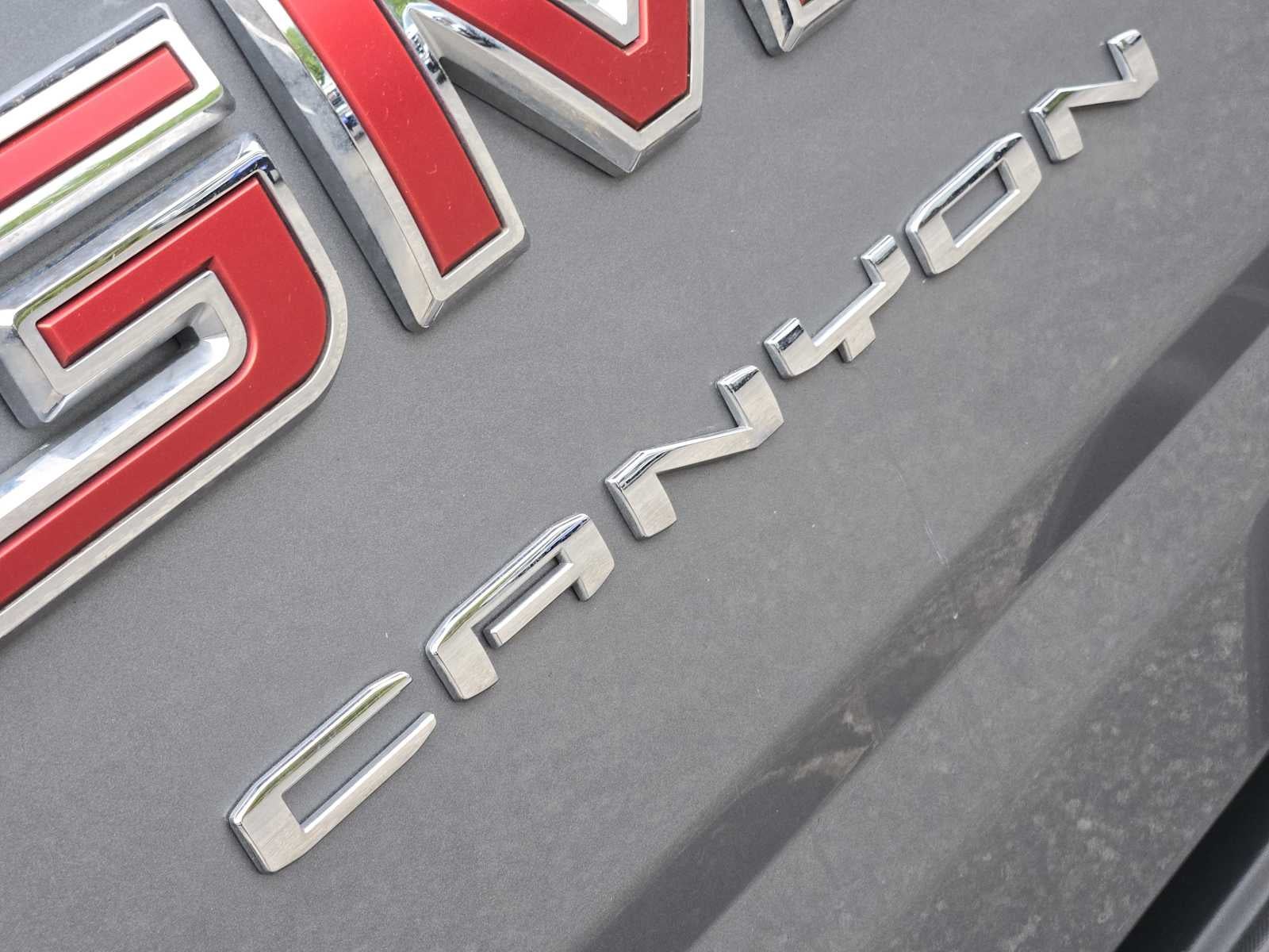 2021 GMC Canyon Elevation Standard