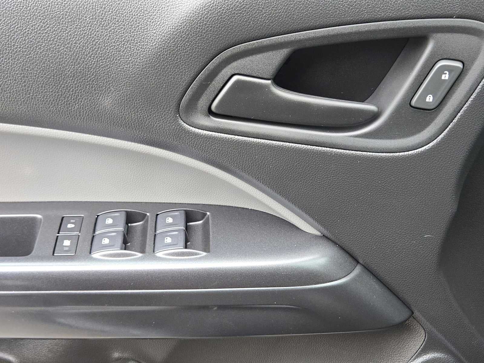 2021 GMC Canyon Elevation Standard