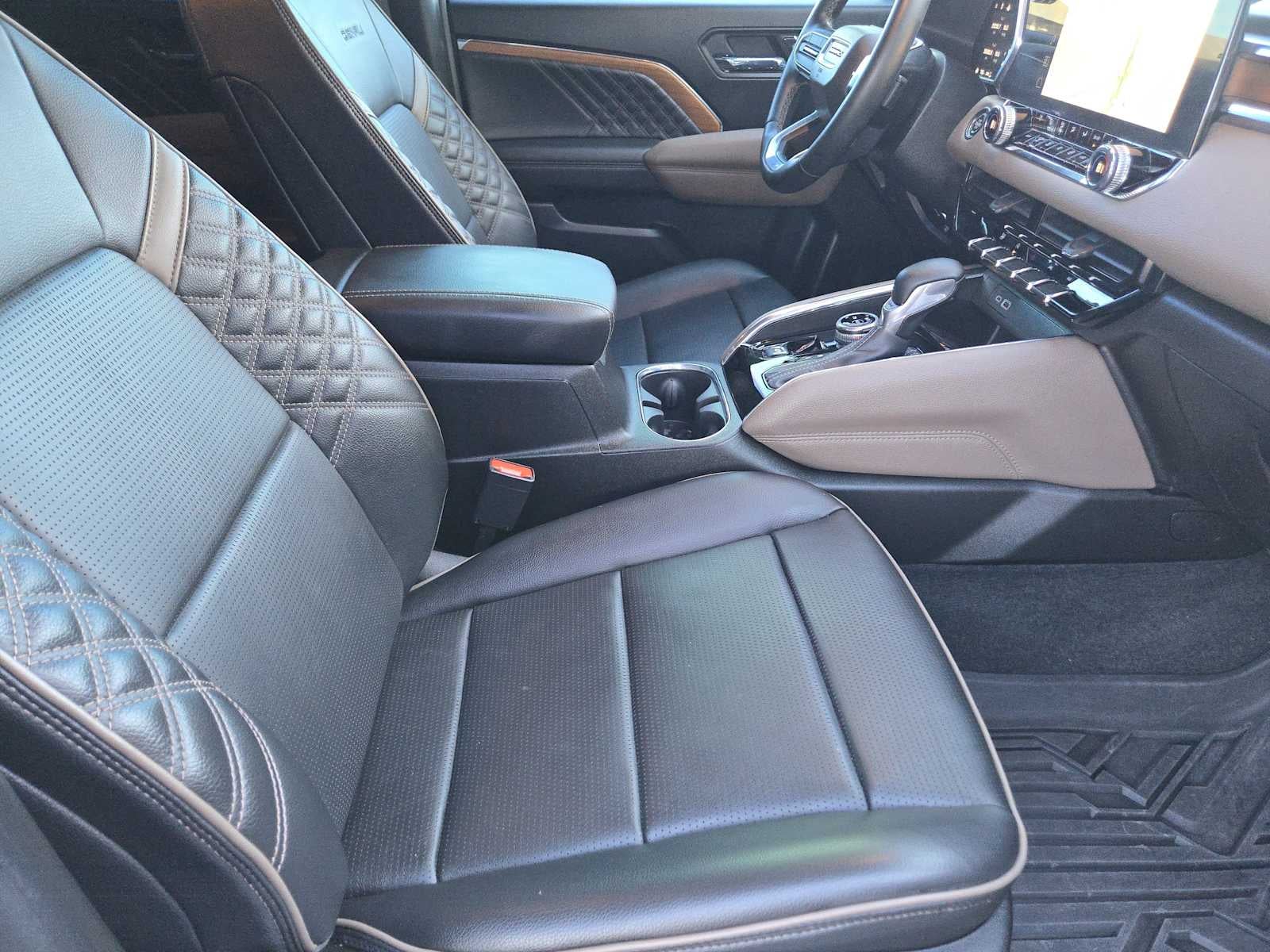 2023 GMC Canyon Denali