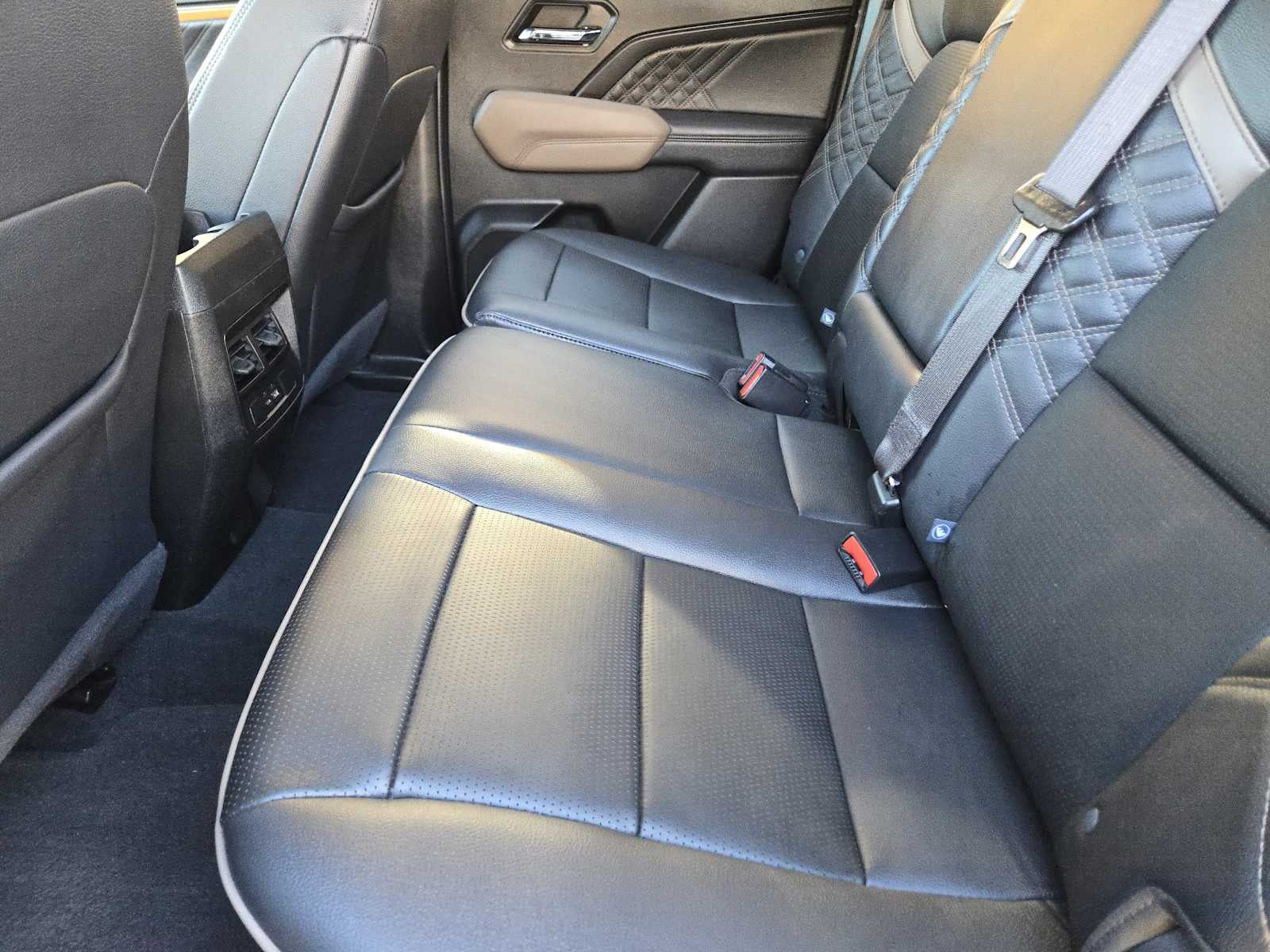 2024 GMC Canyon Denali