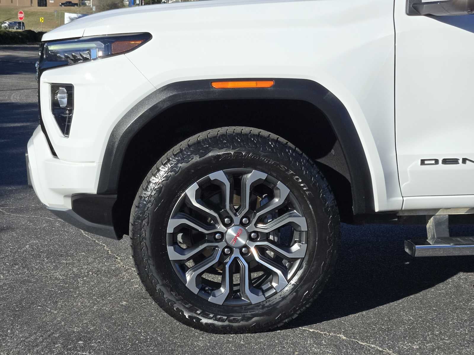 2024 GMC Canyon Denali