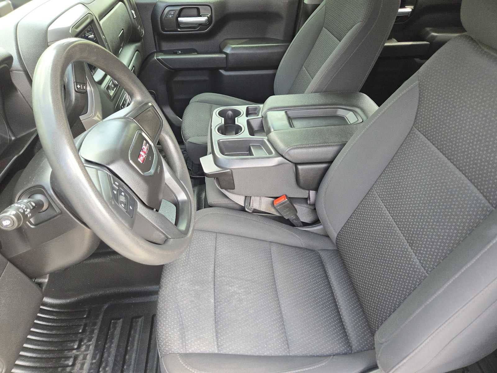 2023 GMC Sierra 1500 Pro