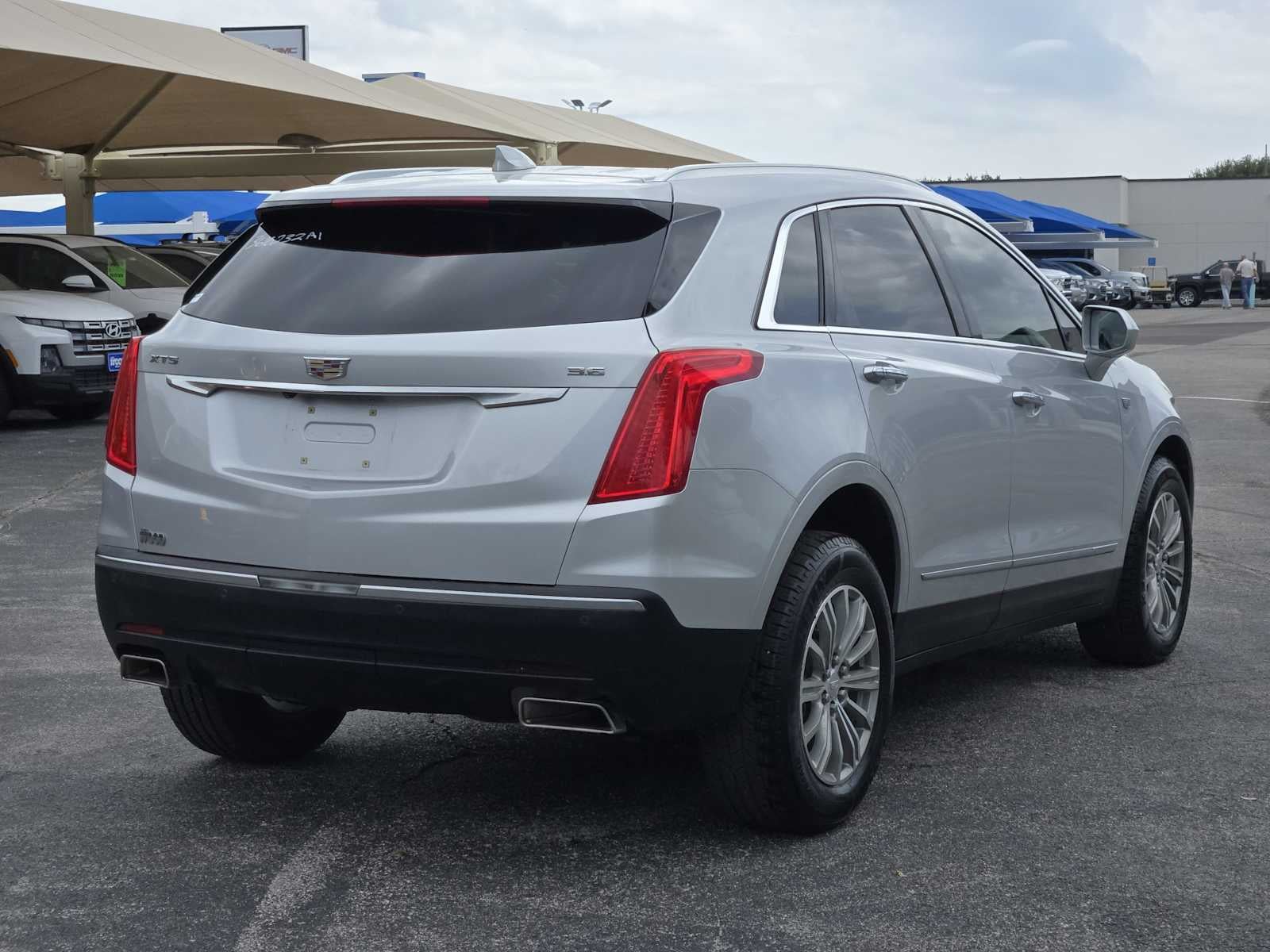 2017 Cadillac XT5 Luxury FWD