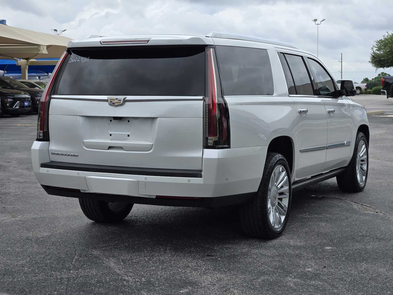 2019 Cadillac Escalade ESV Platinum