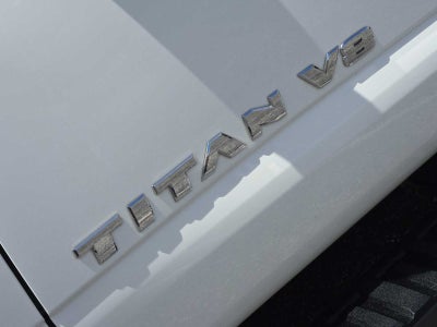 2018 Nissan TITAN SV