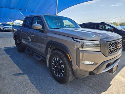2022 Nissan Frontier Crew Cab PRO-X 4x2