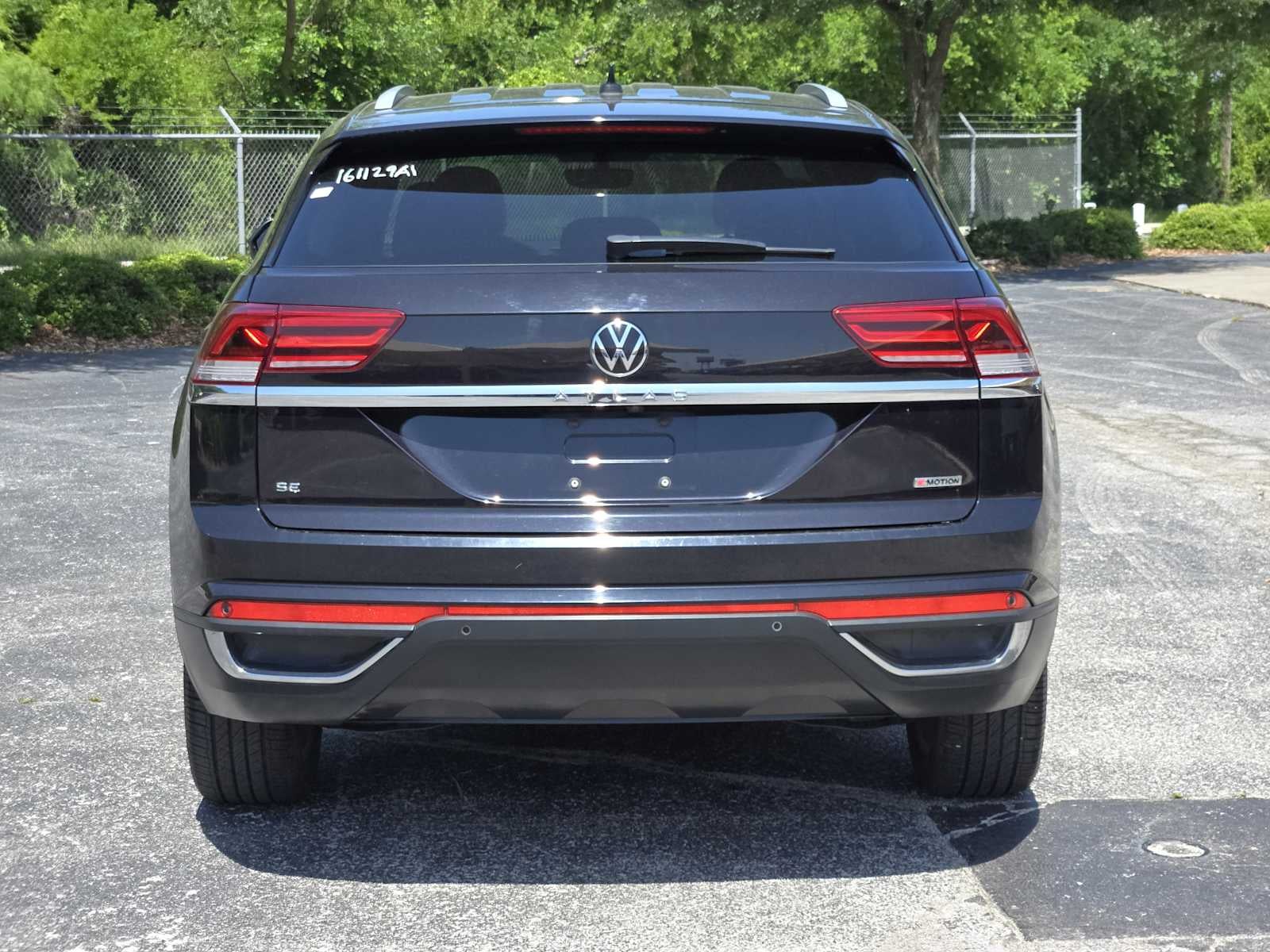 2021 Volkswagen Atlas Cross Sport 2.0T SE w/Technology