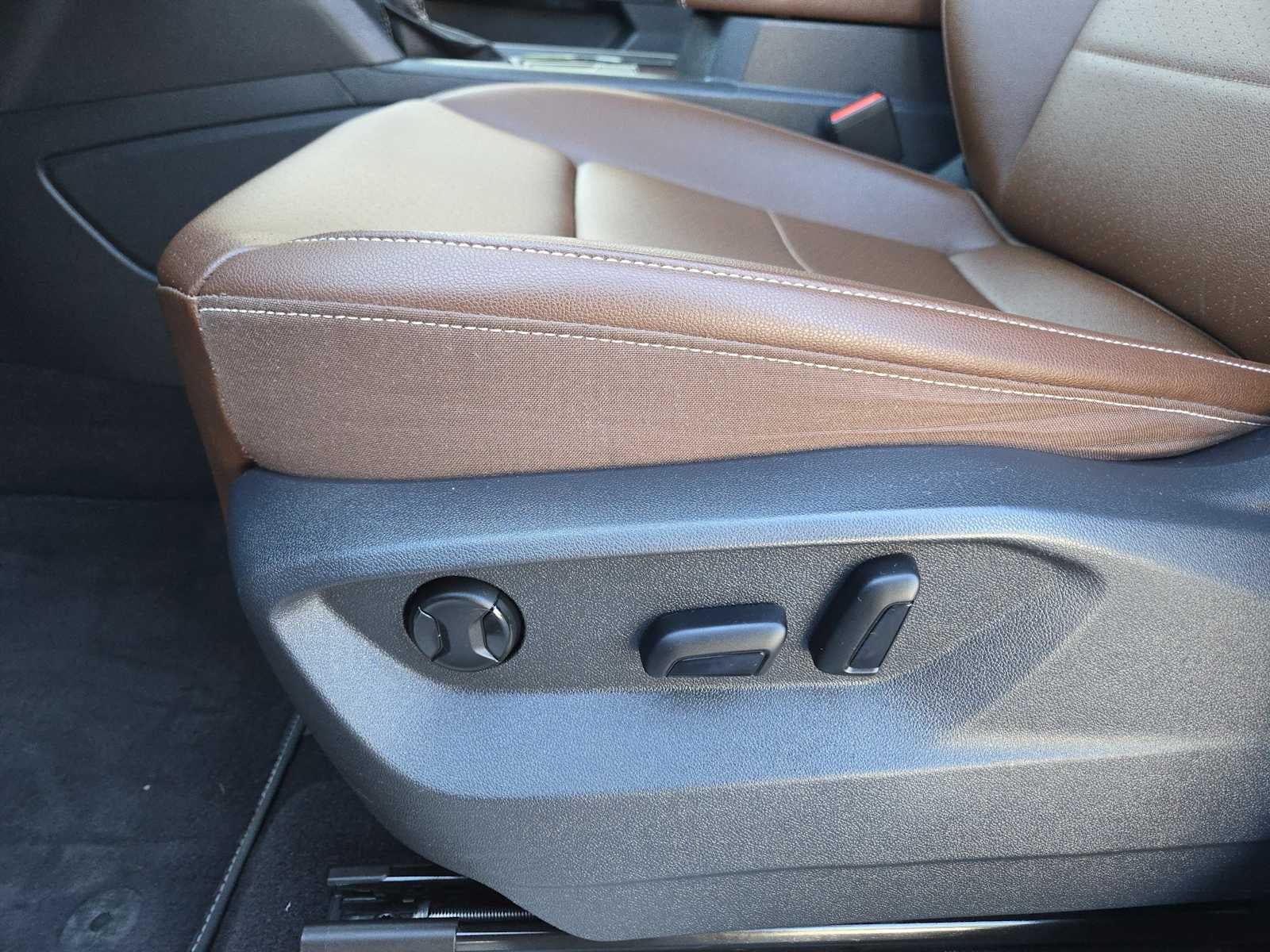 2023 Volkswagen Atlas 2.0T SE w/Technology