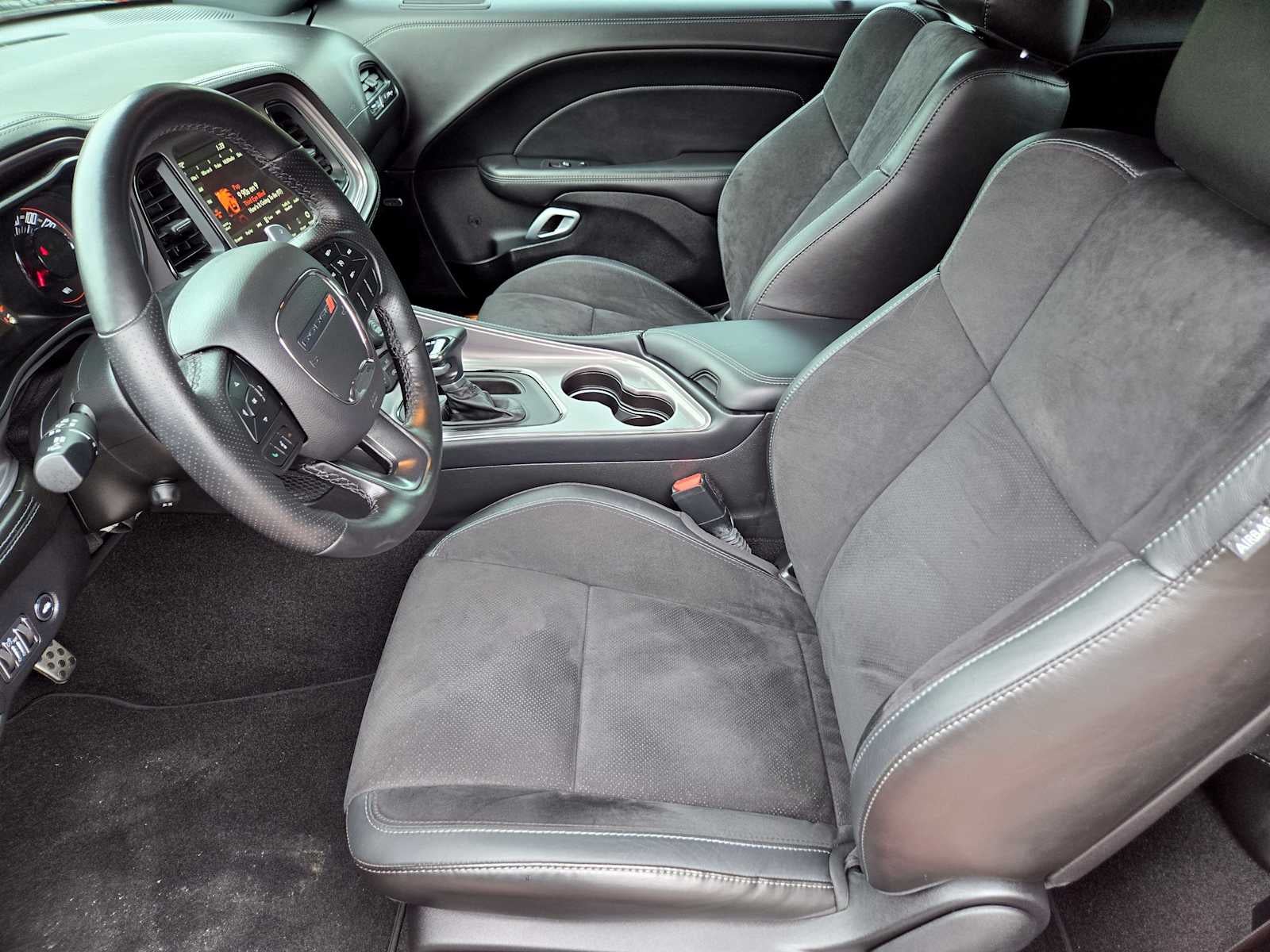 2023 Dodge Challenger R/T - Photo 14