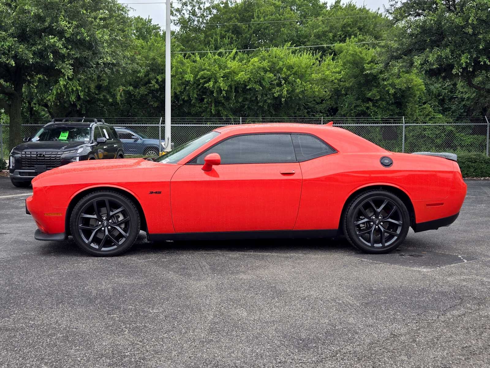 2023 Dodge Challenger R/T - Photo 5