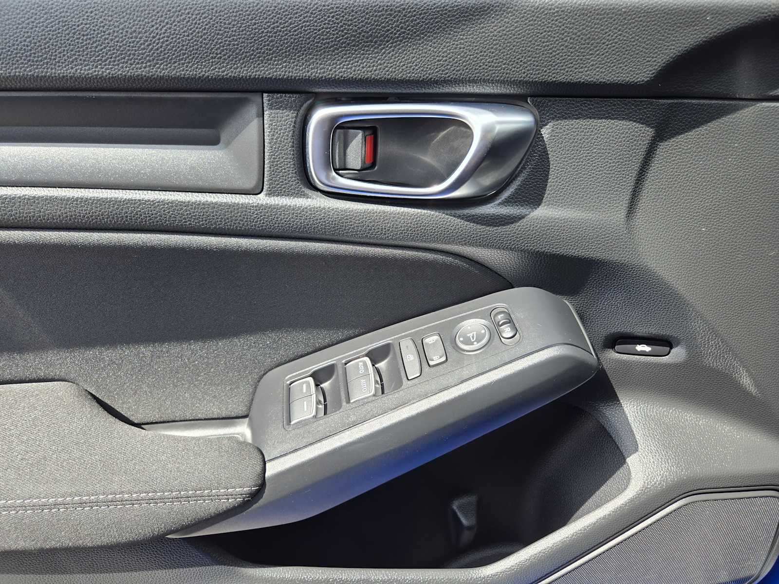 2024 Honda Civic Sport - Photo 22