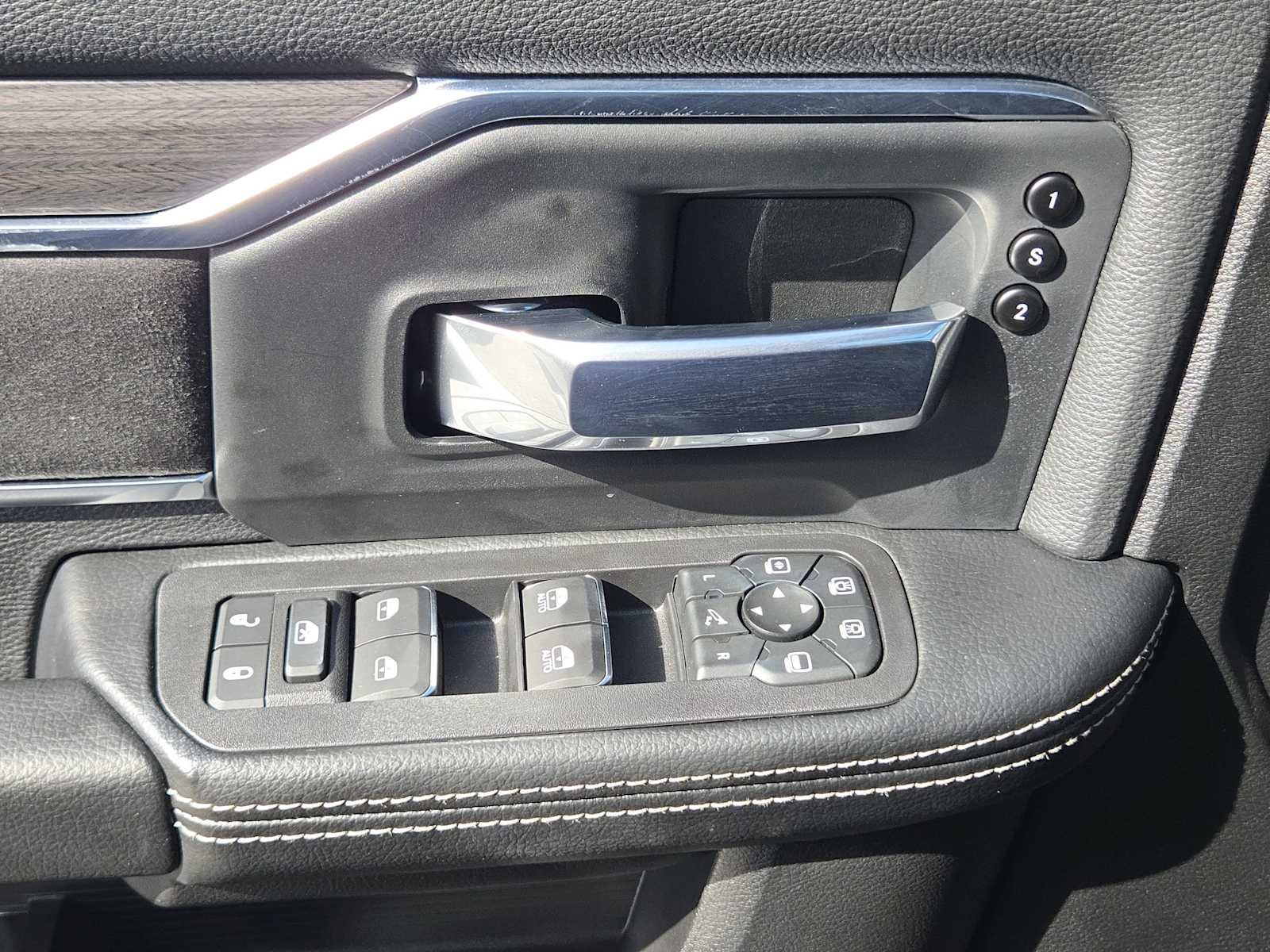 2026 RAM 2500 Laramie Crew Cab 4x4 6'4" Box