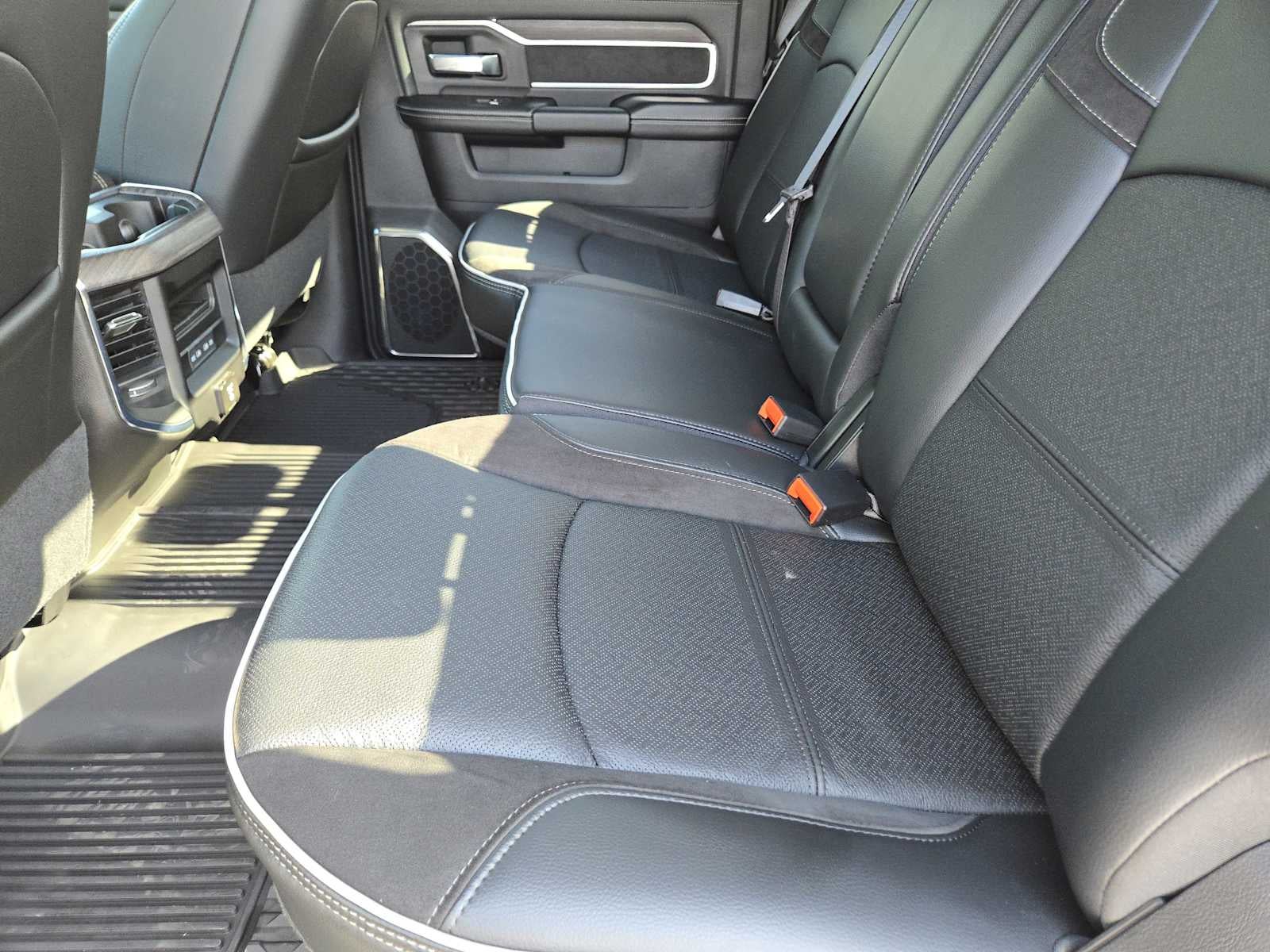 2026 RAM 2500 Laramie Crew Cab 4x4 6'4" Box