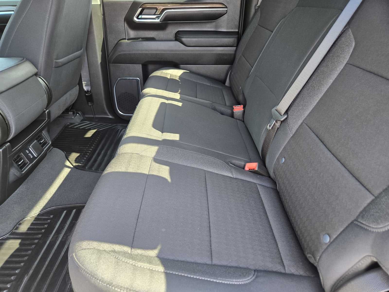 2024 Chevrolet Silverado 1500 LT - Photo 28