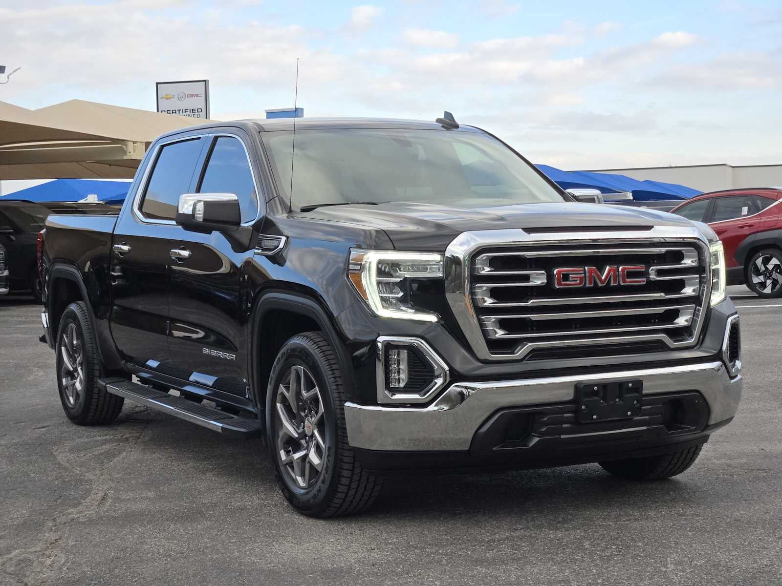 2021 GMC Sierra 1500 SLT