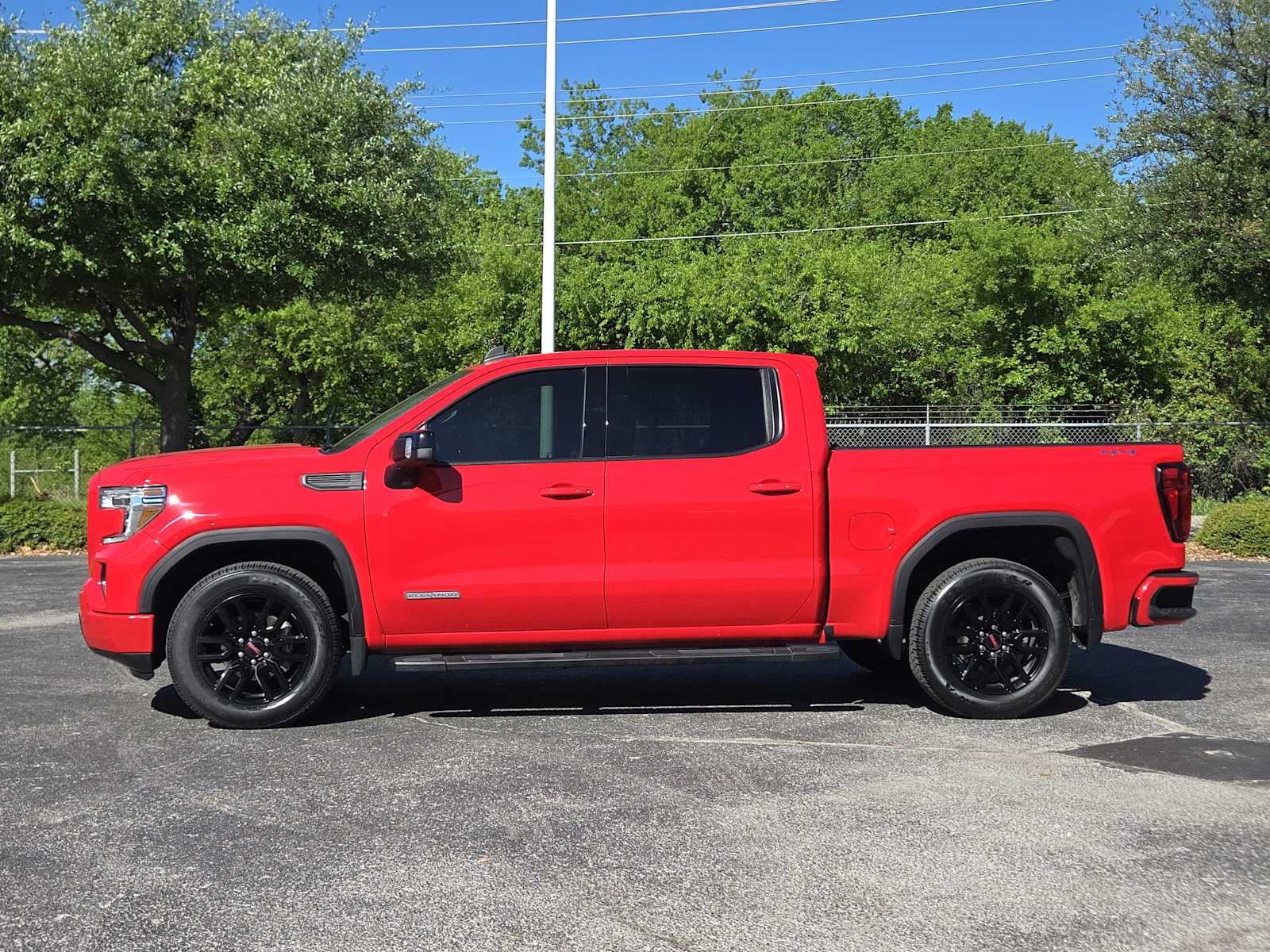 2022 GMC Sierra 1500 Limited Elevation