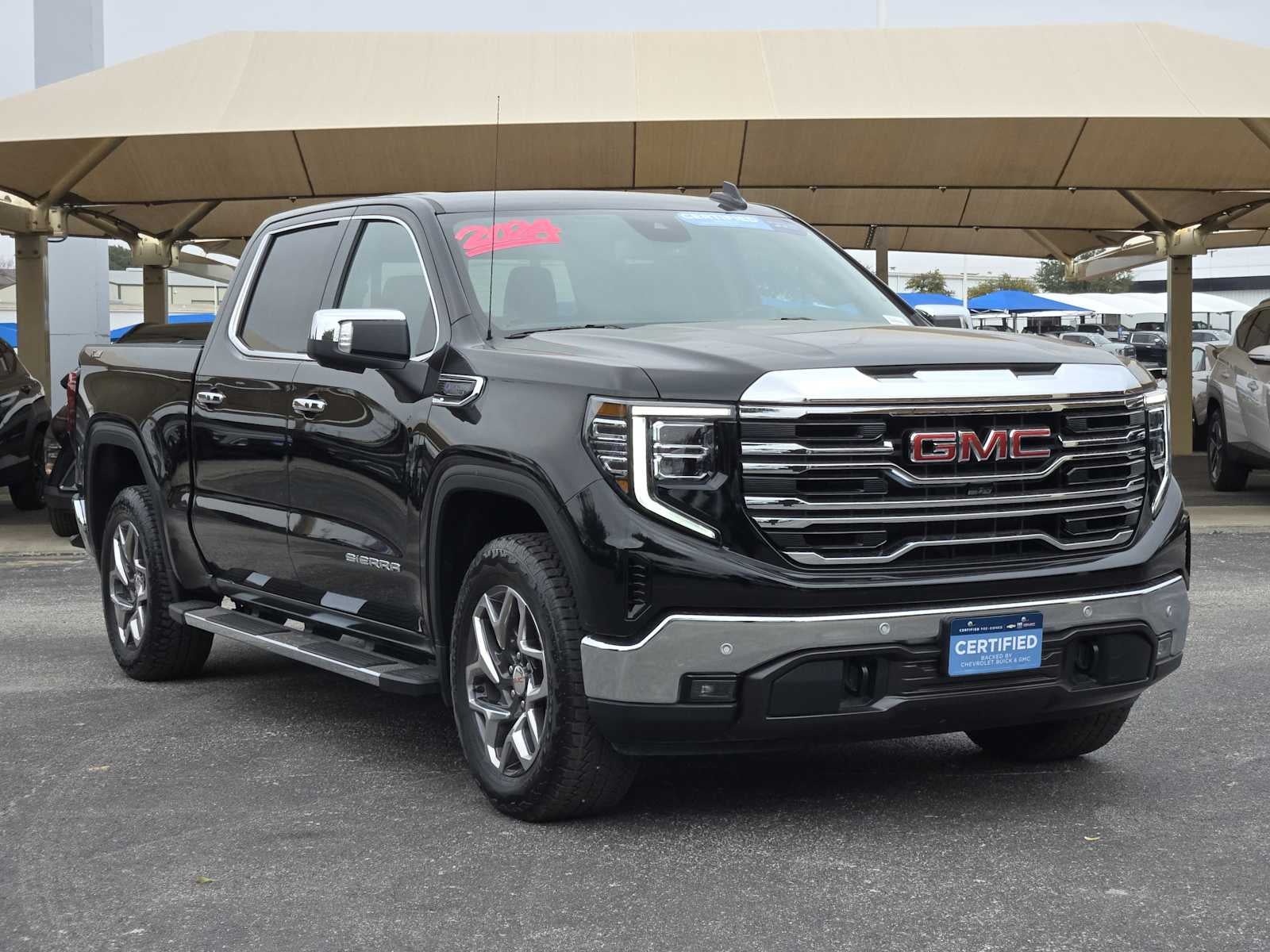 2024 GMC Sierra 1500 SLT