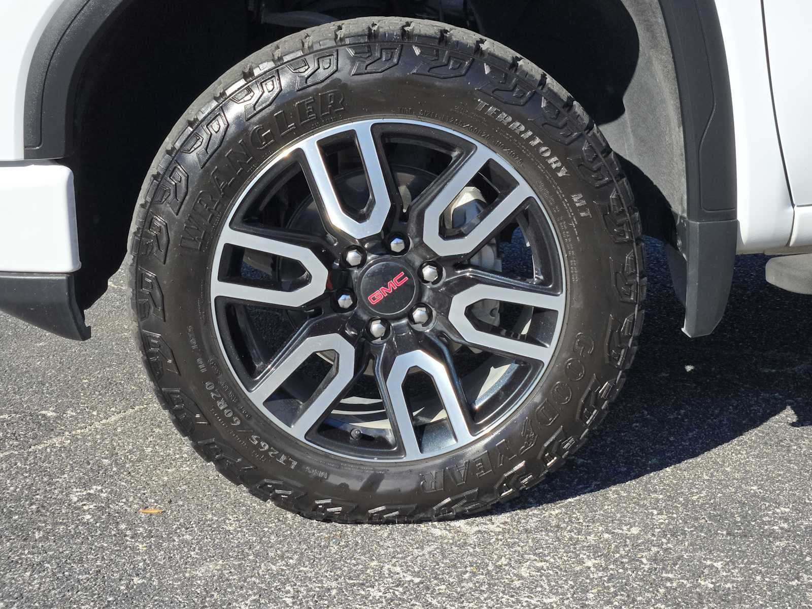 2024 GMC Sierra 1500 AT4