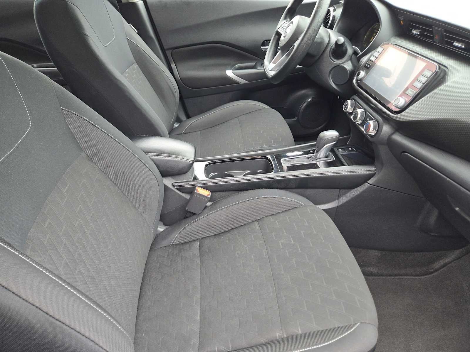 2024 Nissan Kicks SV Xtronic CVT