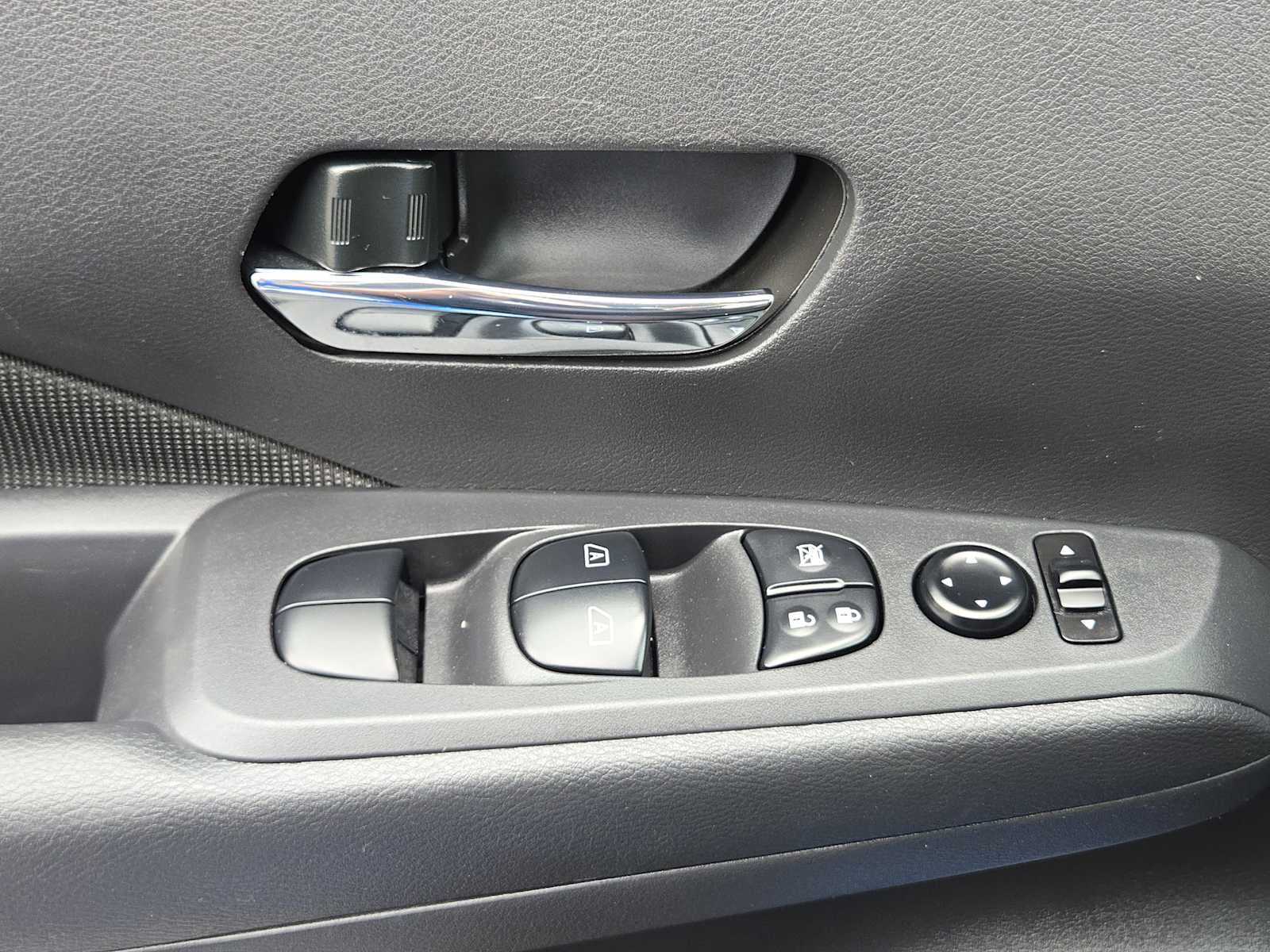 2024 Nissan Kicks SV Xtronic CVT