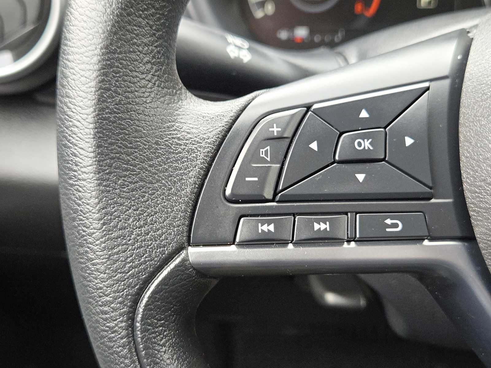 2024 Nissan Kicks SV Xtronic CVT
