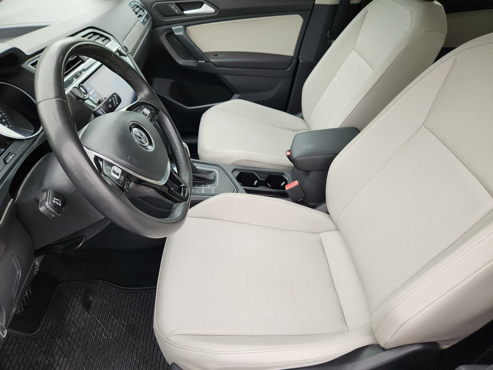2020 Volkswagen Tiguan 2.0T SE