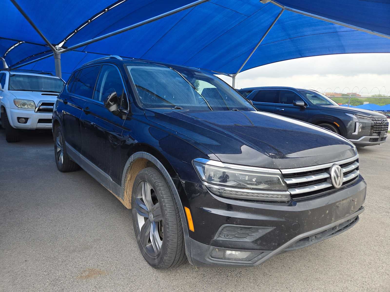 Used 2018 Volkswagen Tiguan SEL Premium with VIN 3VV5B7AX1JM004708 for sale in Decatur, TX