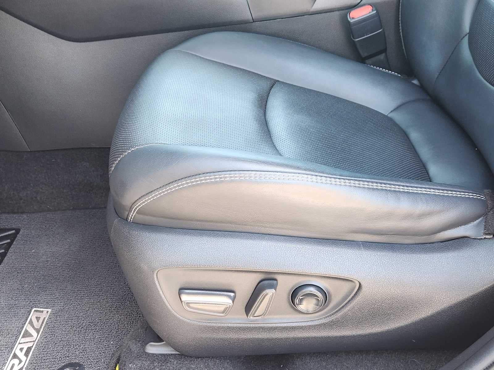 2020 Toyota RAV4 Hybrid Limited
