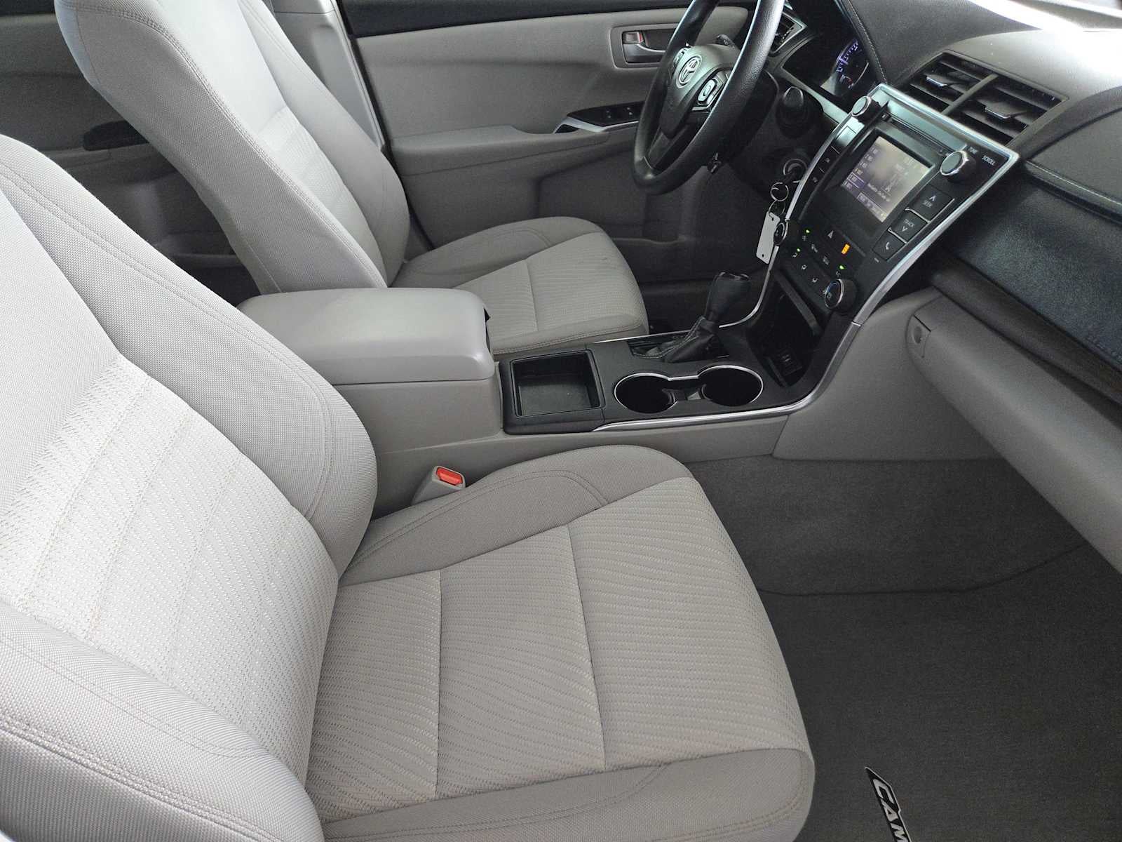 2016 Toyota Camry XSE