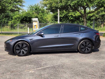 2025 Tesla Model 3 Long Range