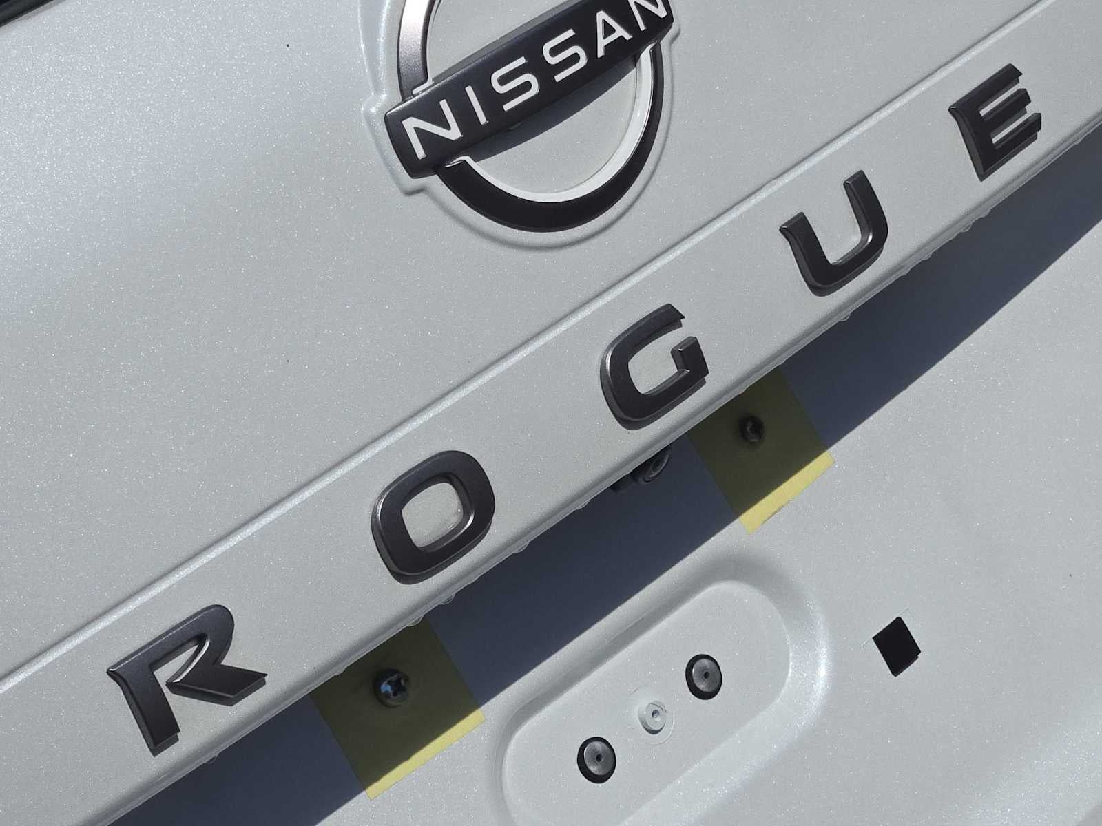 2024 Nissan Rogue SV FWD