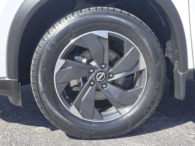 2024 Nissan Rogue SV FWD