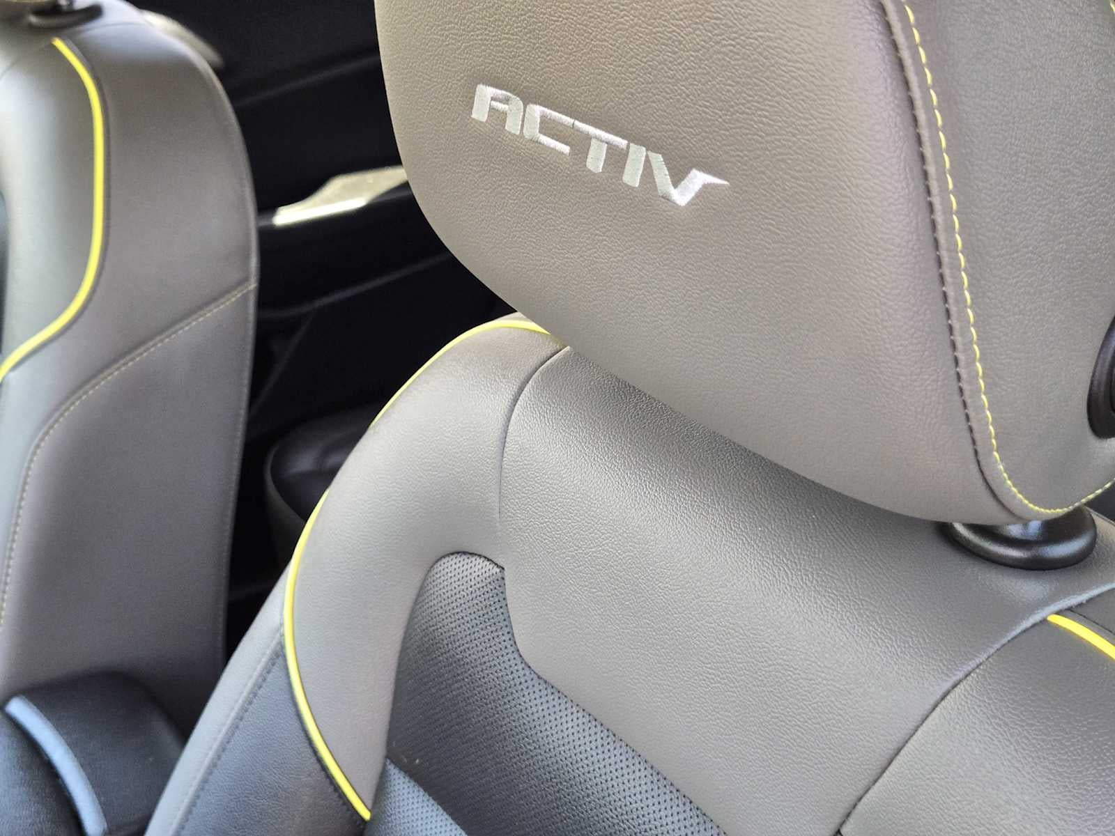 2025 Chevrolet Trax Activ - Photo 16