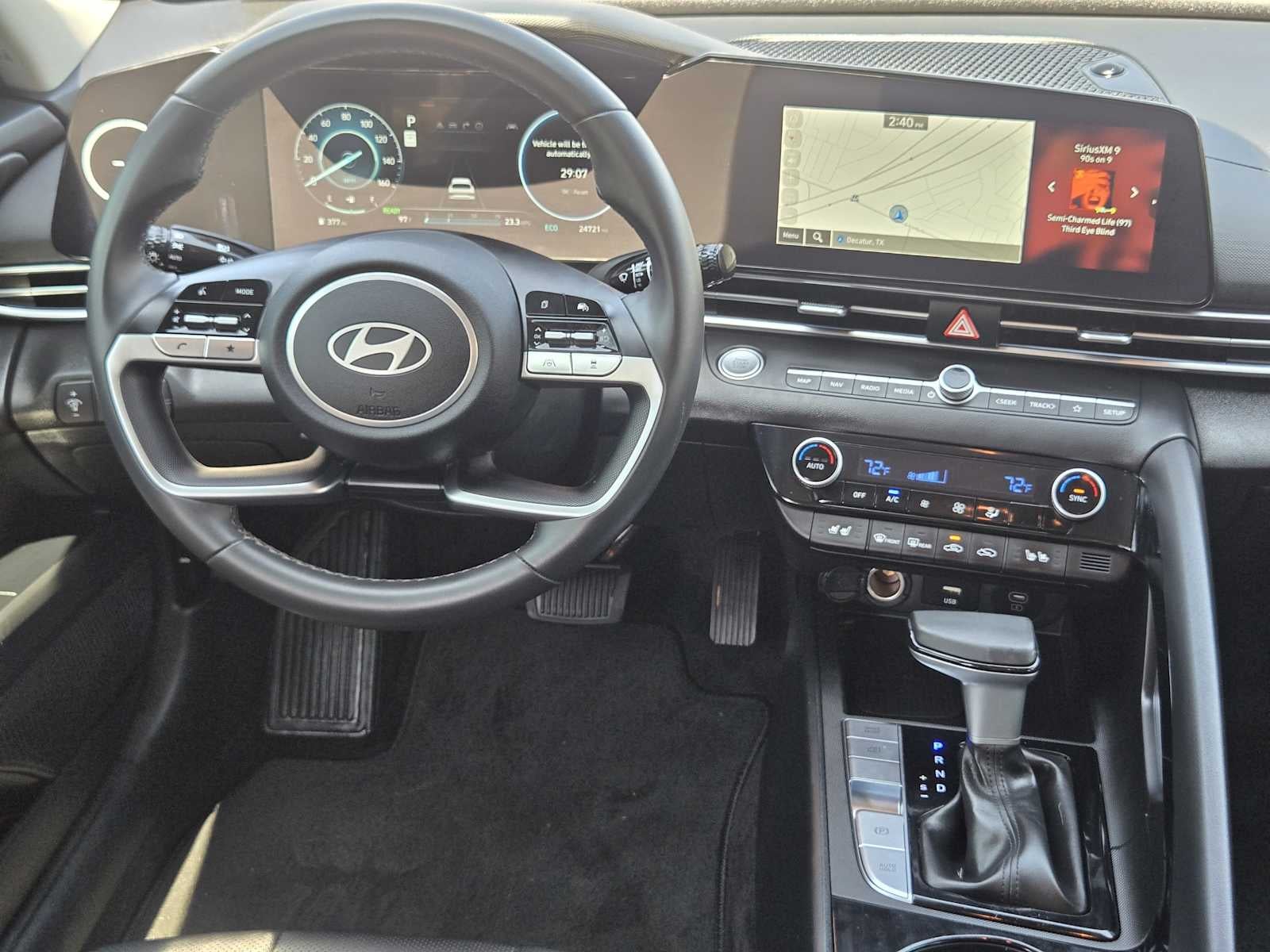 2025 Hyundai Elantra Hybrid Limited