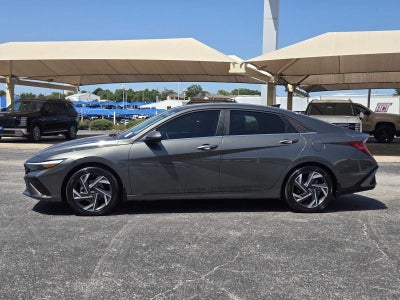 2025 Hyundai Elantra Hybrid Limited
