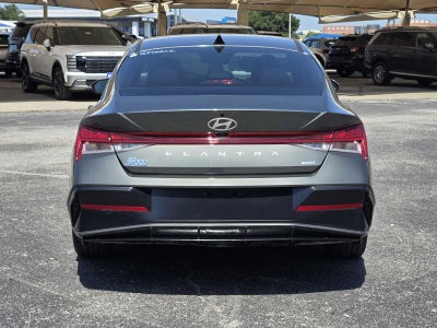 2025 Hyundai Elantra Hybrid Limited