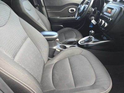 2015 Kia Soul +
