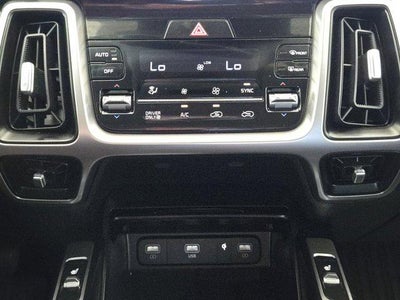 2023 Kia Sorento Hybrid EX