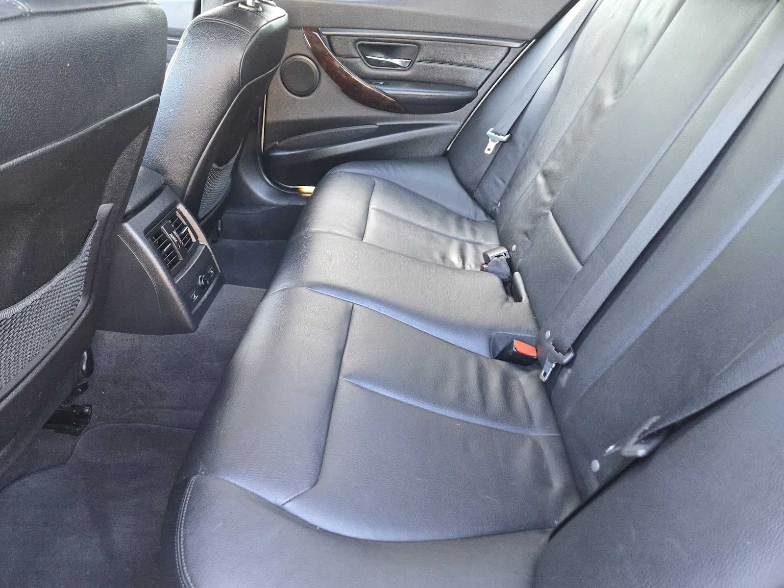 2014 BMW 3 Series 320i xDrive