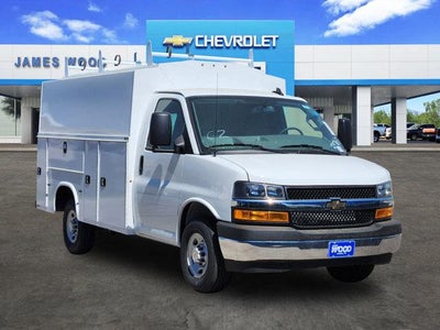 2025 Chevrolet Express Cutaway 3500 1WT