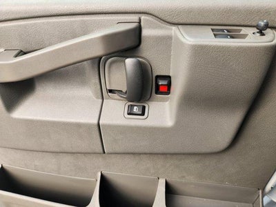 2026 Chevrolet Express Cutaway 3500 1WT