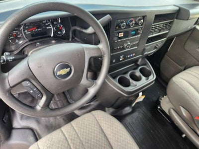 2026 Chevrolet Express Cutaway 3500 1WT