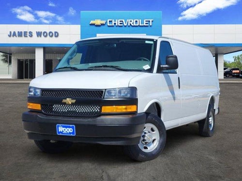 2026 Chevrolet Express Cargo WT