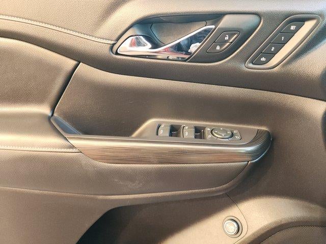 2022 GMC Acadia SLT