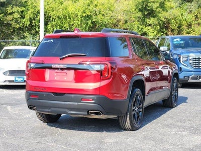 2022 GMC Acadia SLT
