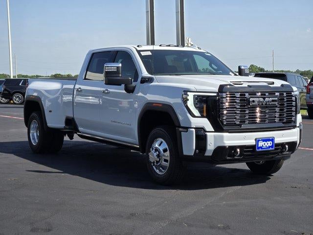 2026 GMC Sierra 3500 HD Denali Ultimate DRW