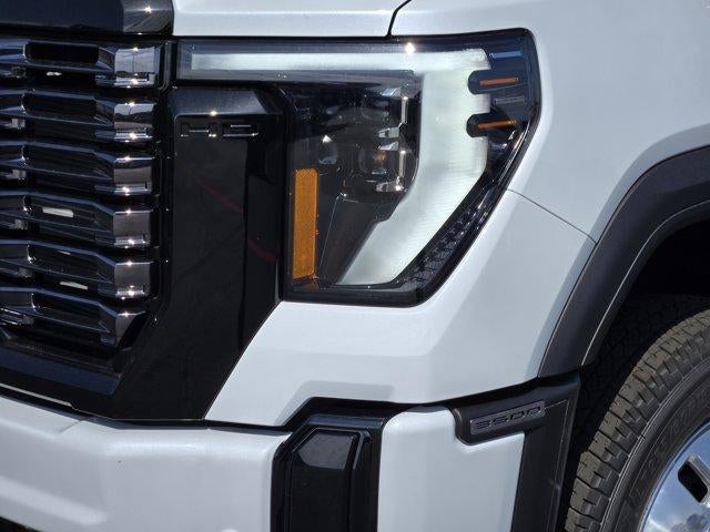 2026 GMC Sierra 3500 HD Denali Ultimate DRW