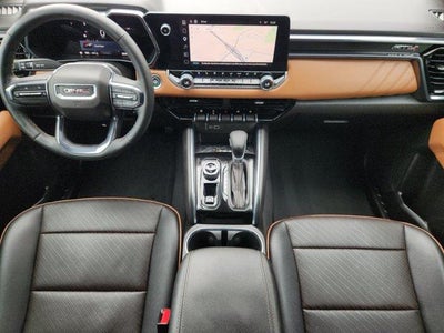2023 GMC Canyon 4WD AT4