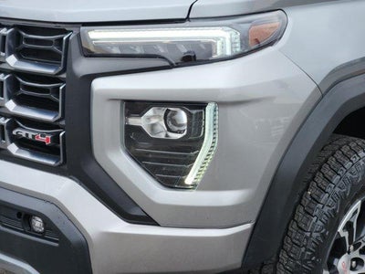 2023 GMC Canyon 4WD AT4
