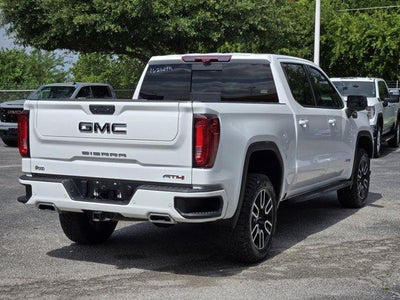 2024 GMC Sierra 1500 AT4